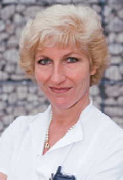 Dr. Cordula Greger-Arnhof  – SCHMERZTHERAPIE, AROMASEMINARE    Tel: 0650 8693456